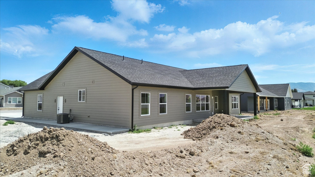 560 EAGLE DR Preston, ID 83263