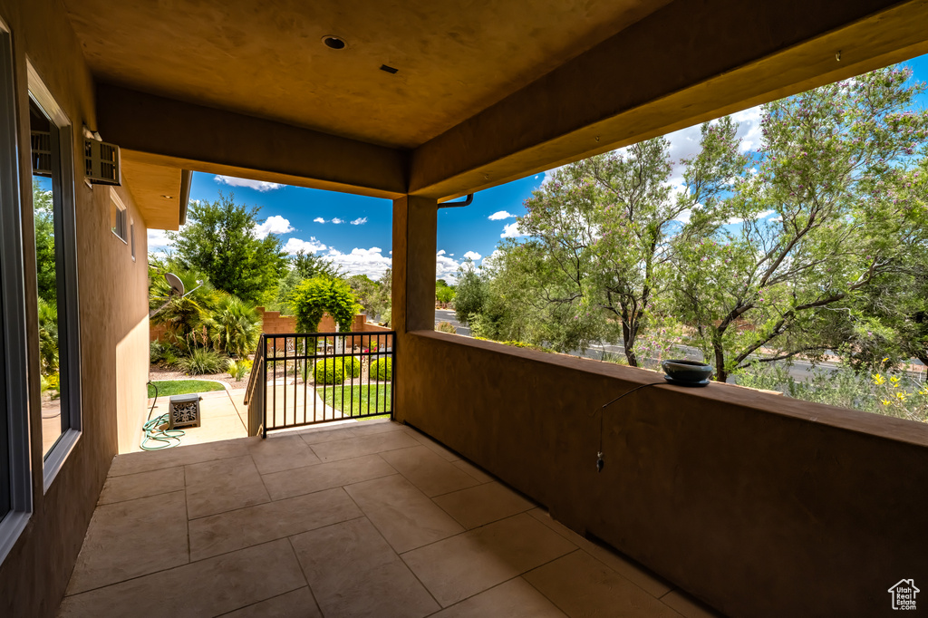 Balcony featuring a patio