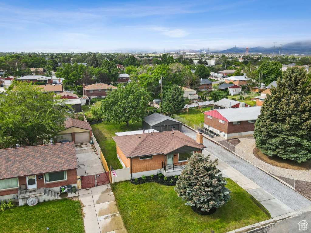 Aerial perspective of suburban area with mountains
