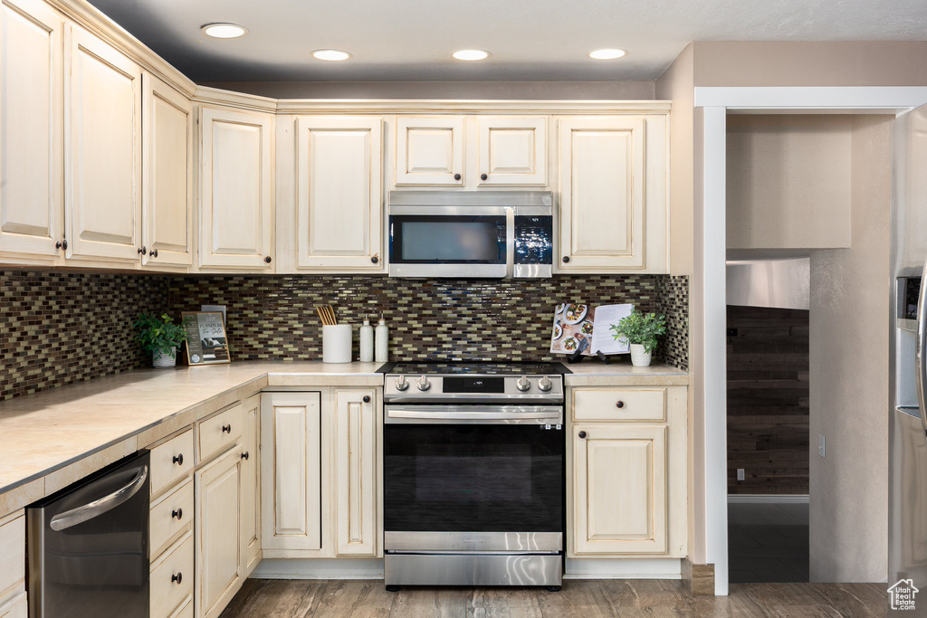 1256 E DARBY CIR Murray, UT 84117