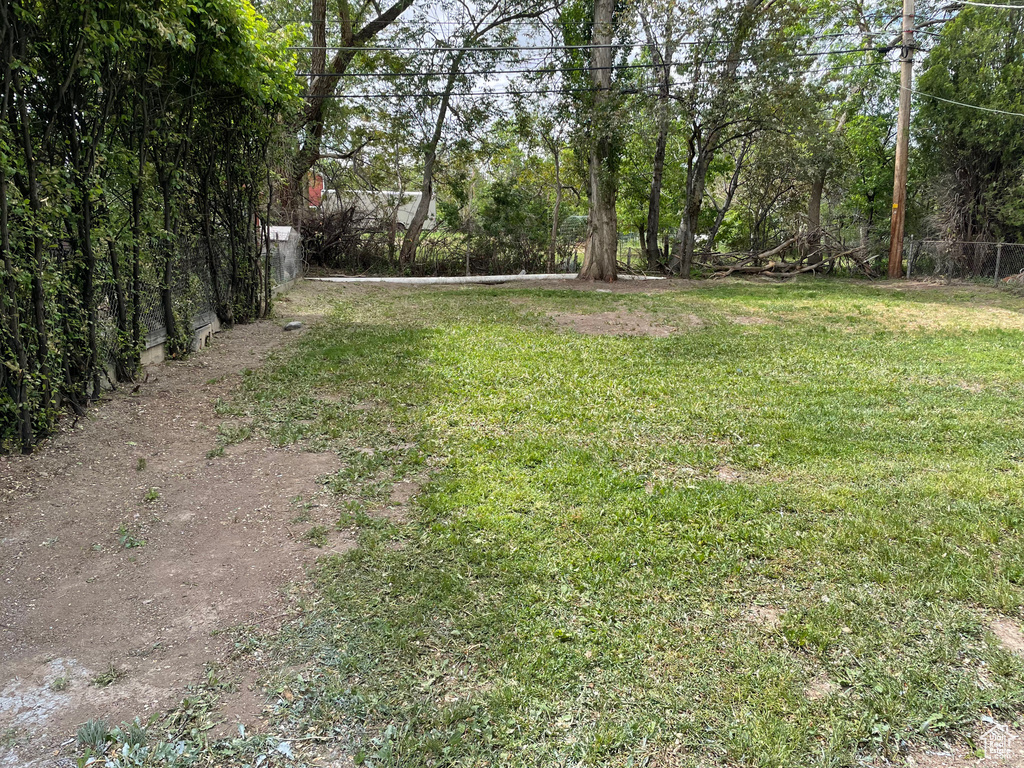 936 E ATKIN AVE Salt Lake City, UT 84106