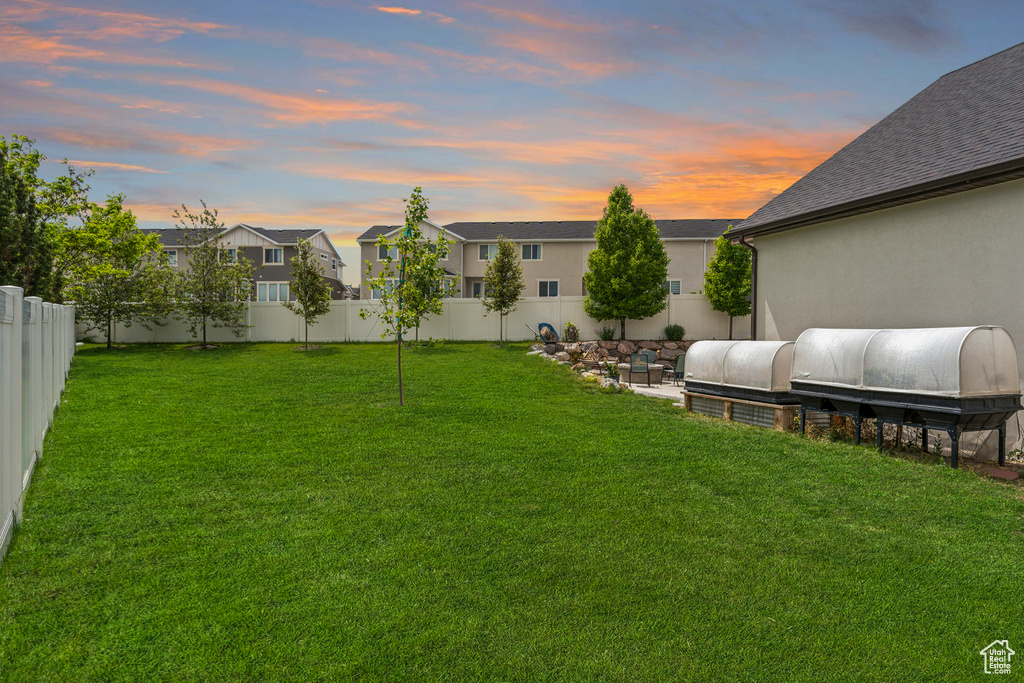 View of yard featuring a residential view