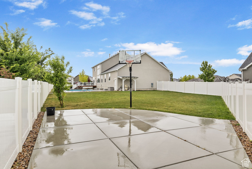 View of sport court with basketball court
