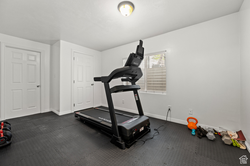 Workout room with baseboards