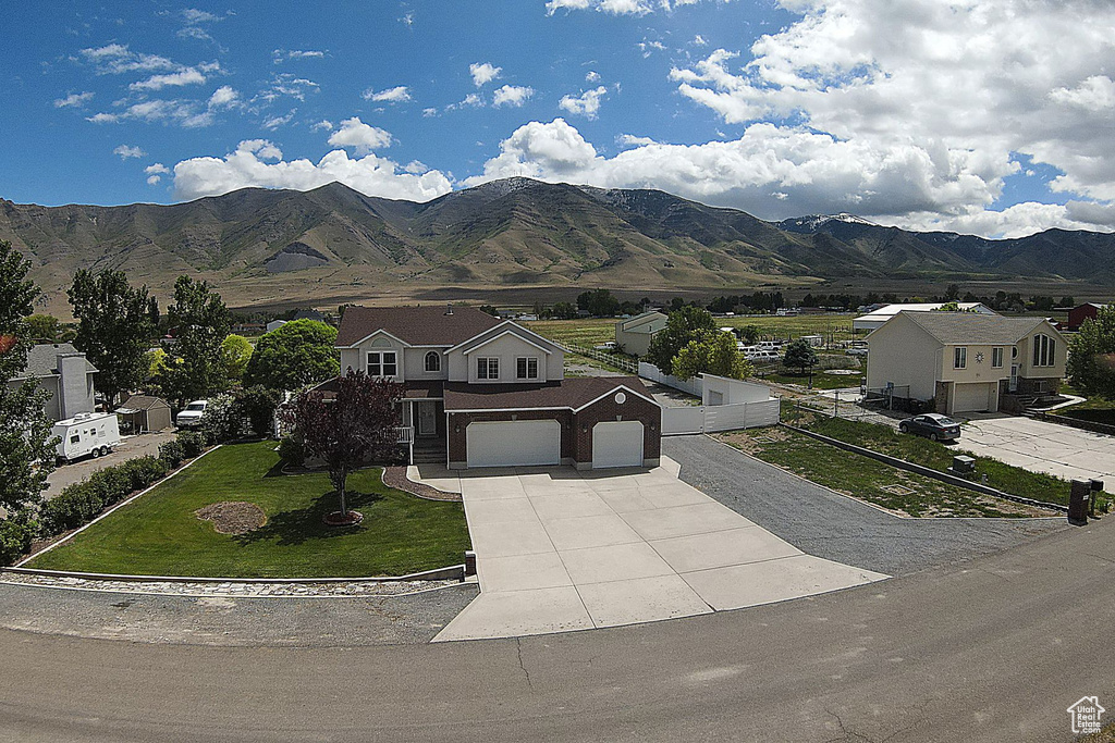 View of mountain backdrop