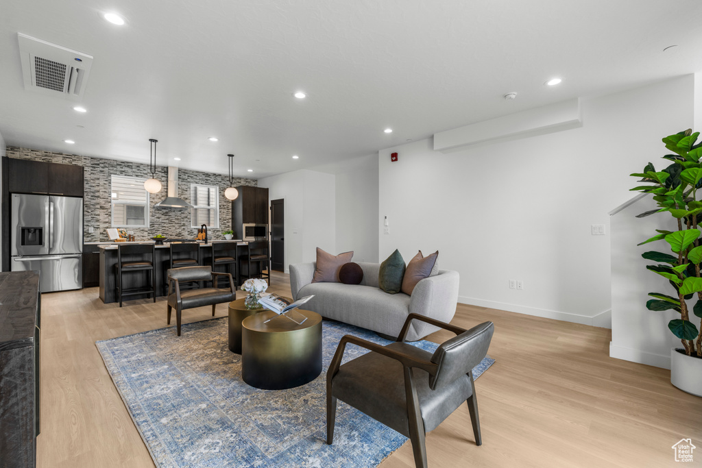 572 E DOLORES CV #5 South Salt Lake, UT 84106