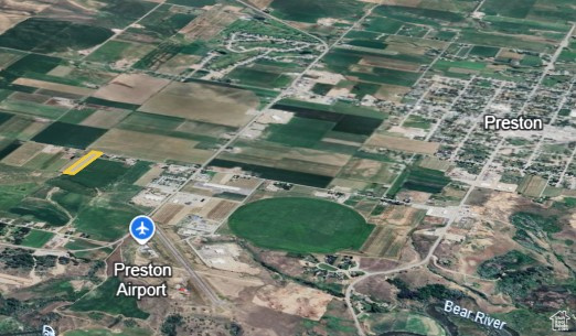 Aerial map of property and surrounding area