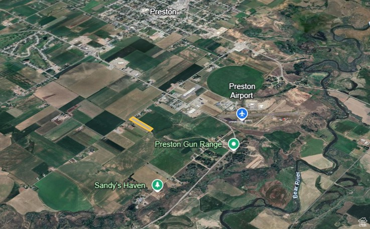 Aerial overview of property's location