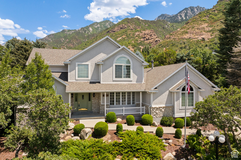 2485 E STONEBROOK CIR Sandy, UT 84092