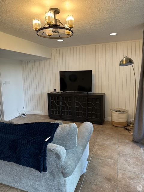 2939 MARRCREST Provo, UT 84604