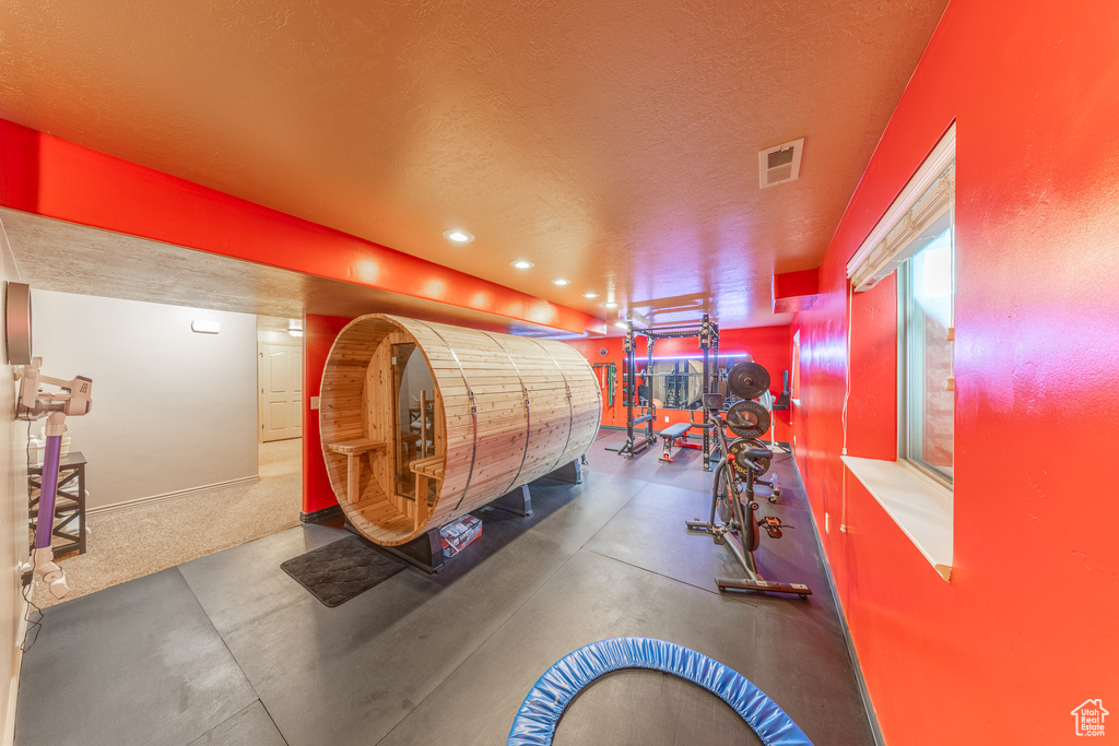 Interior space with recessed lighting