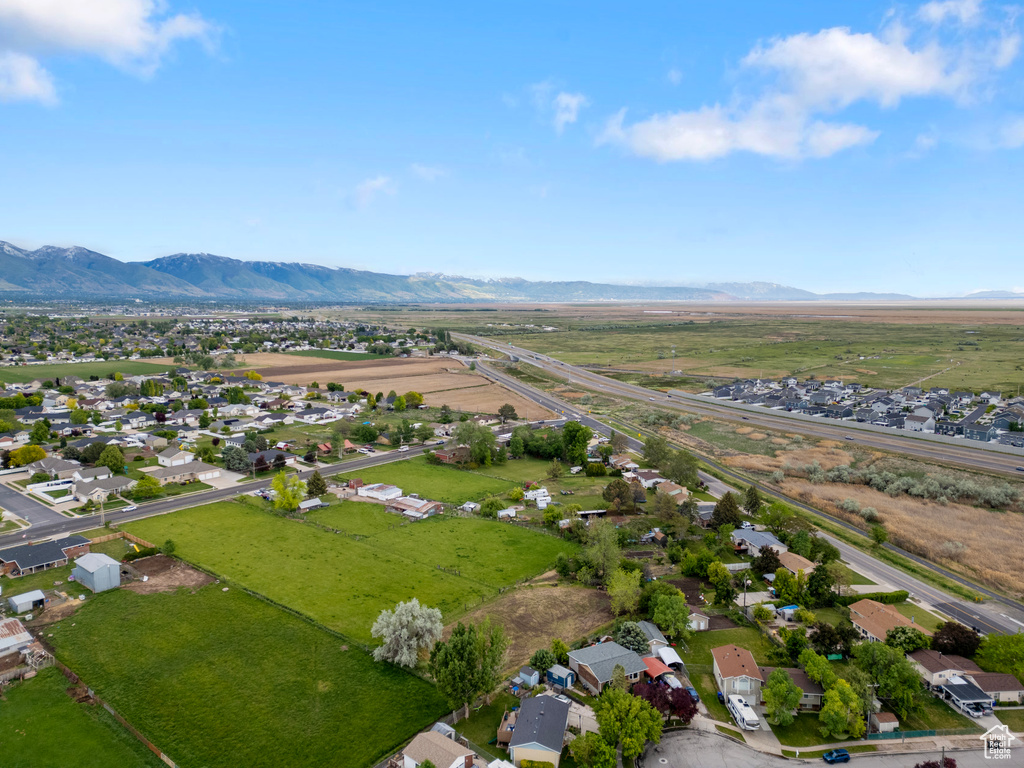 Aerial perspective of suburban area with mountains