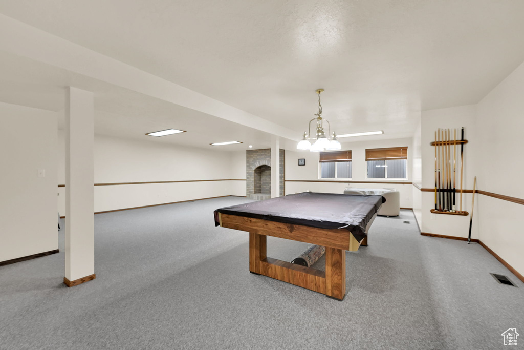 Recreation room with carpet, billiards table, and baseboards