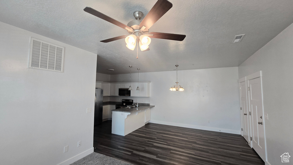 303 W 435 N Vineyard, UT 84059