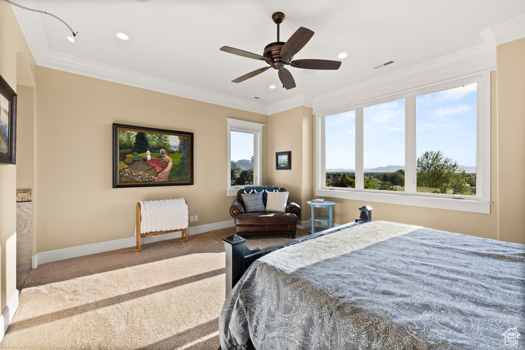 Bedroom featuring ornamental molding, carpet flooring, baseboards, recessed lighting, and a ceiling fan