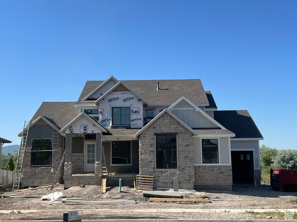 695 W HIDDEN FARM DR Farmington, UT 84025