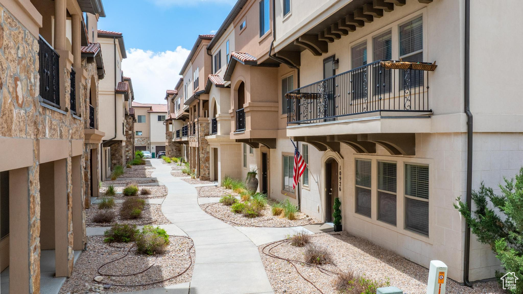 View of property\\\'s community