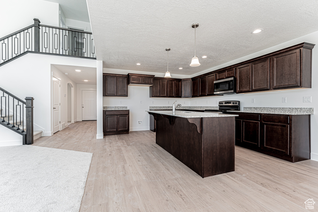 1054 N STORY #304 Lehi, UT 84043