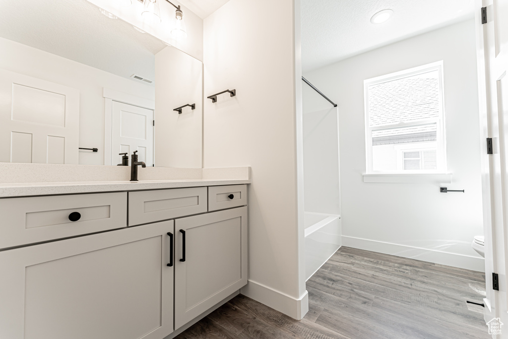 Photo 13 for MLS #2085622 at 1003 N 3685 West #246