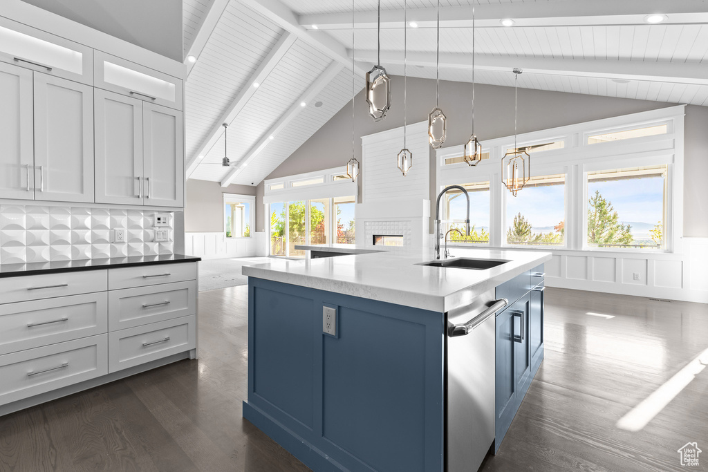 Photo 16 for MLS #2085678 at 1769 View Ct