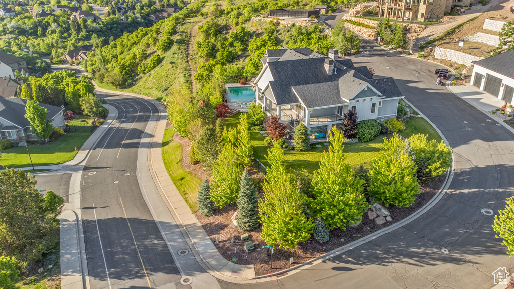 Aerial view of property and surrounding area