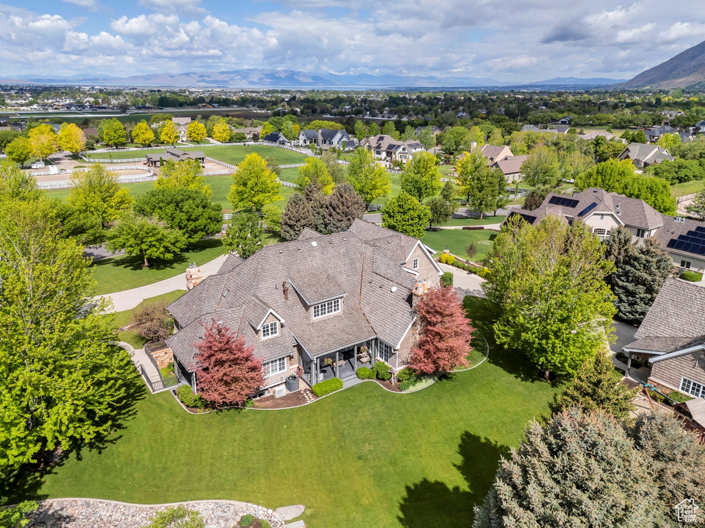 Aerial perspective of suburban area