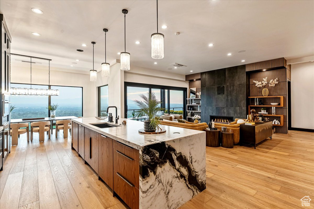 6078 S HEUGHS CANYON WAY Holladay, UT 84121