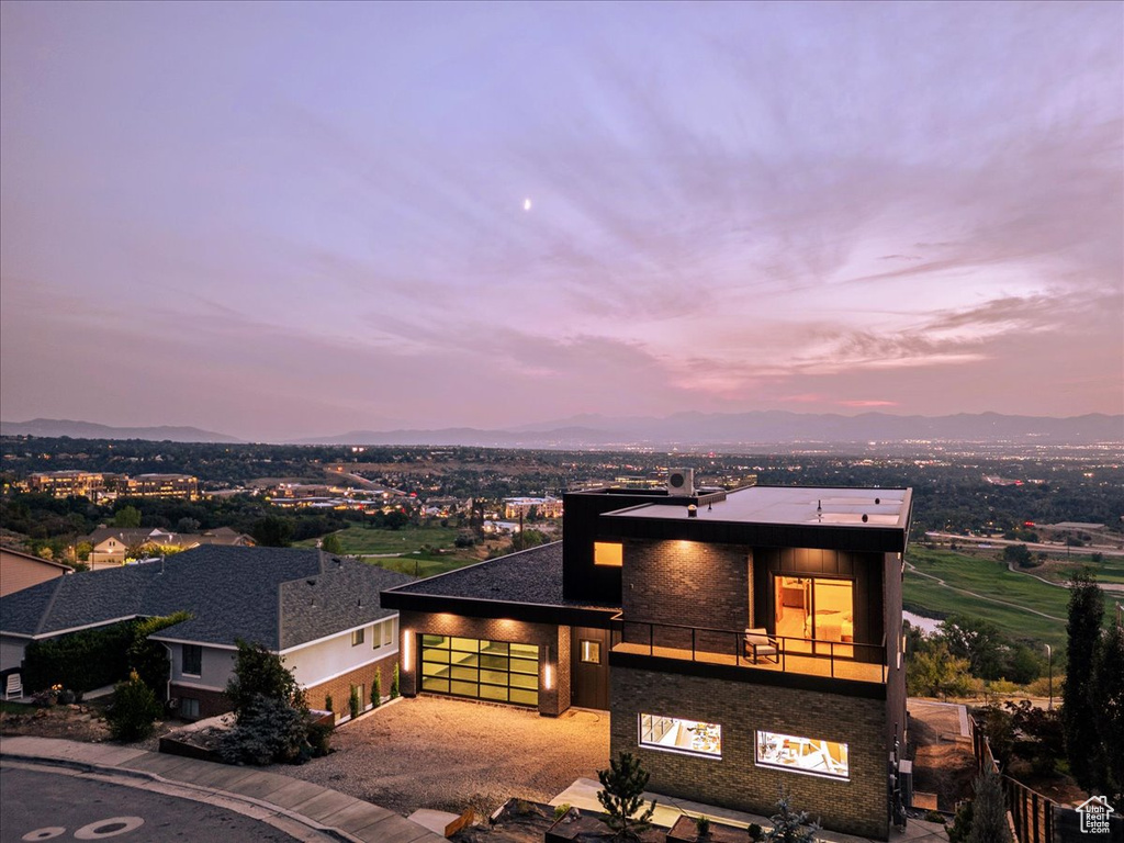 6078 S HEUGHS CANYON WAY Holladay, UT 84121