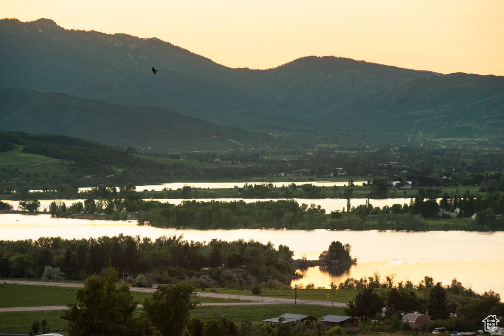 Mountain view with a nearby body of water