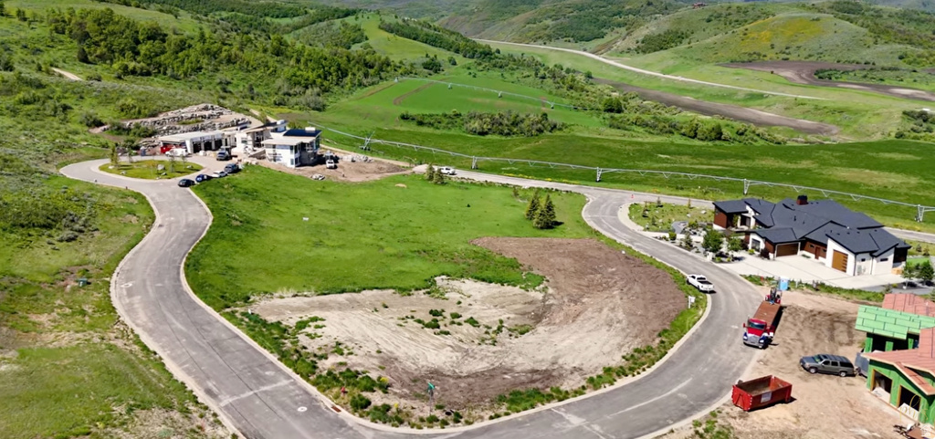 7545 E DOGWOOD DR Huntsville, UT 84317