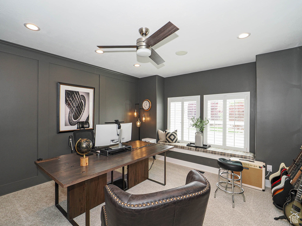 Office area featuring carpet floors, a ceiling fan, recessed lighting, and baseboards
