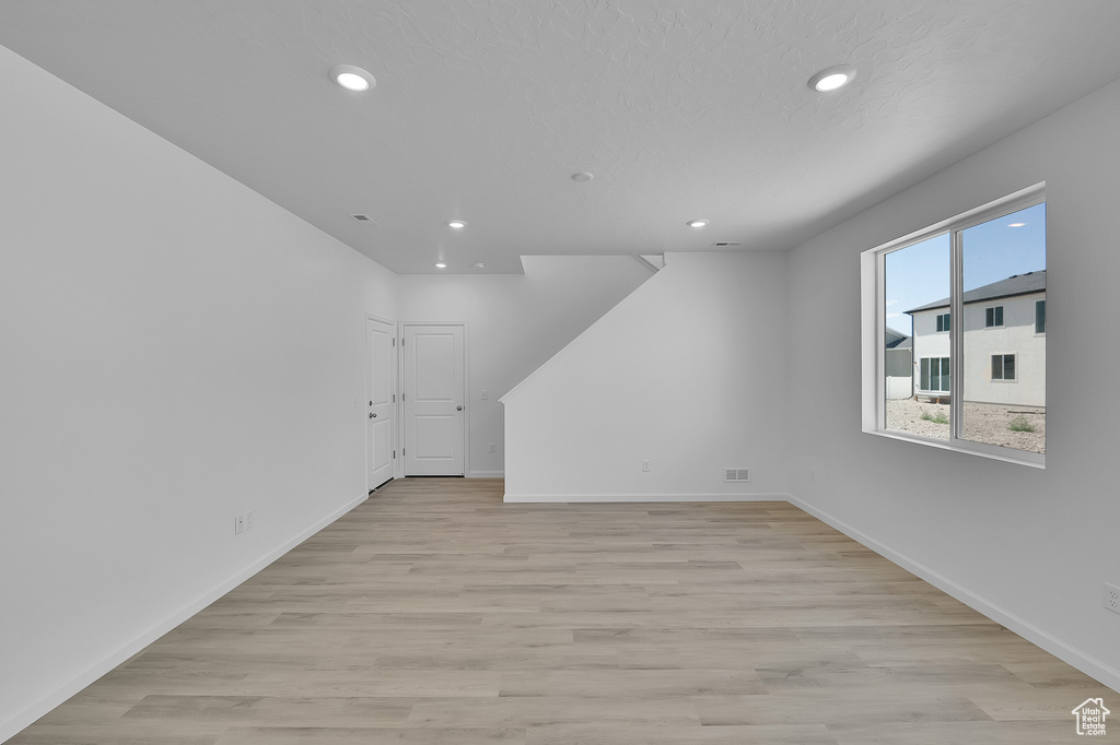 6465 SPUR LN #1208 Stansbury Park, UT 84074