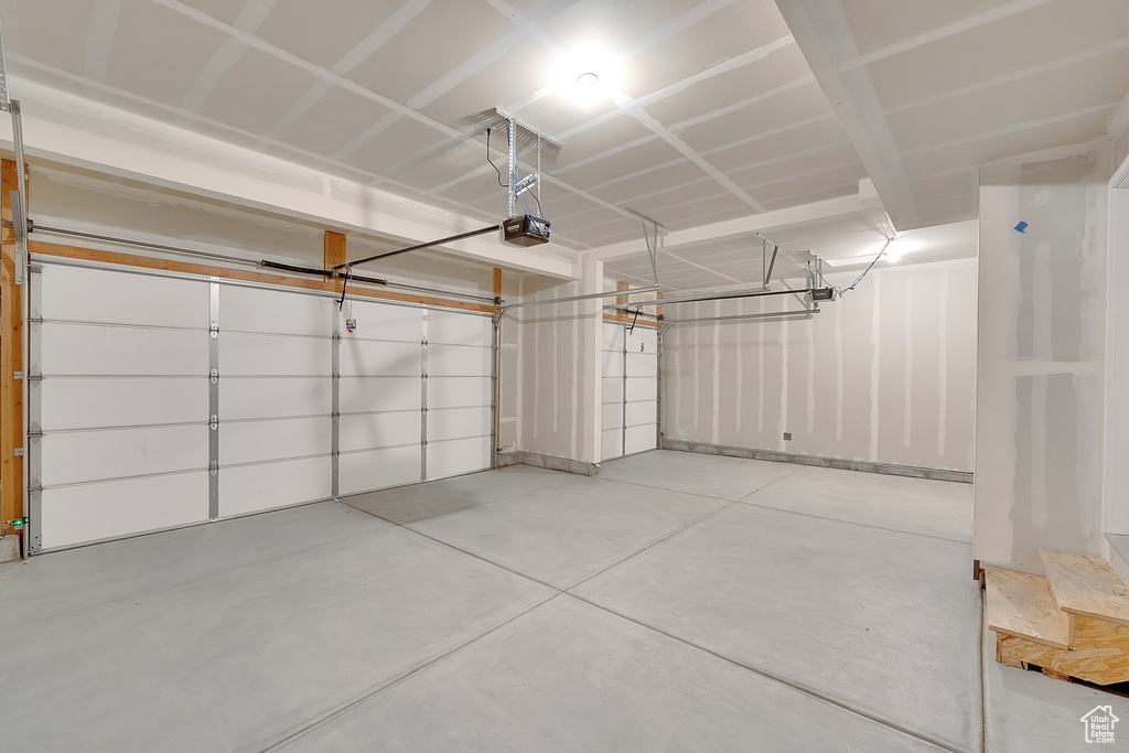 6465 SPUR LN #1208 Stansbury Park, UT 84074