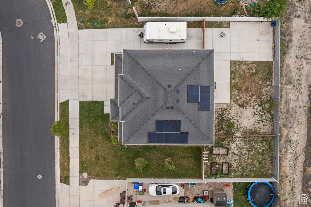 Aerial view of property and surrounding area