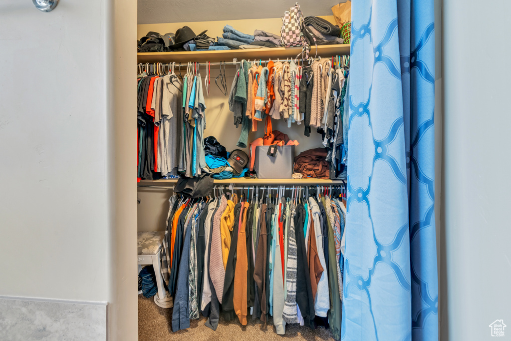 View of walk in closet