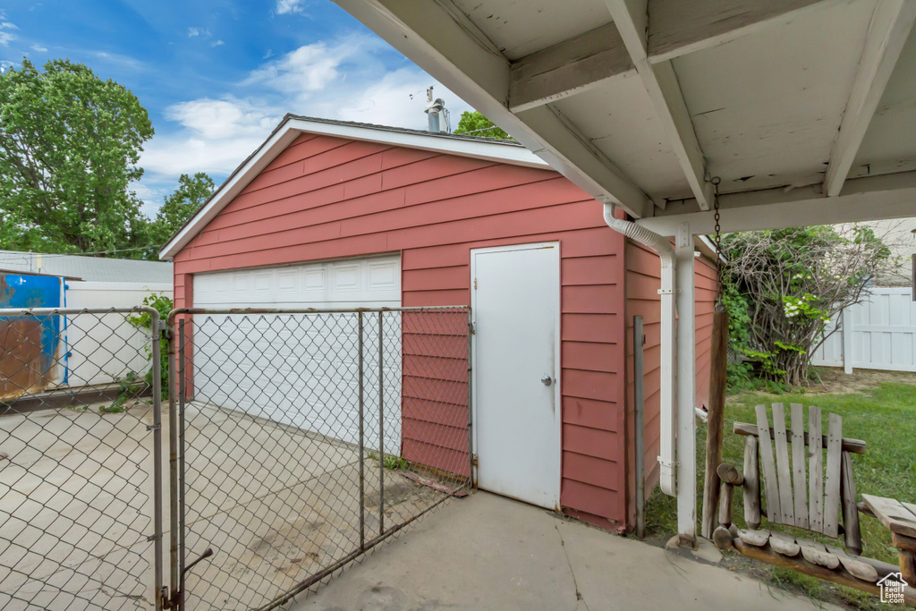 Garage with fence