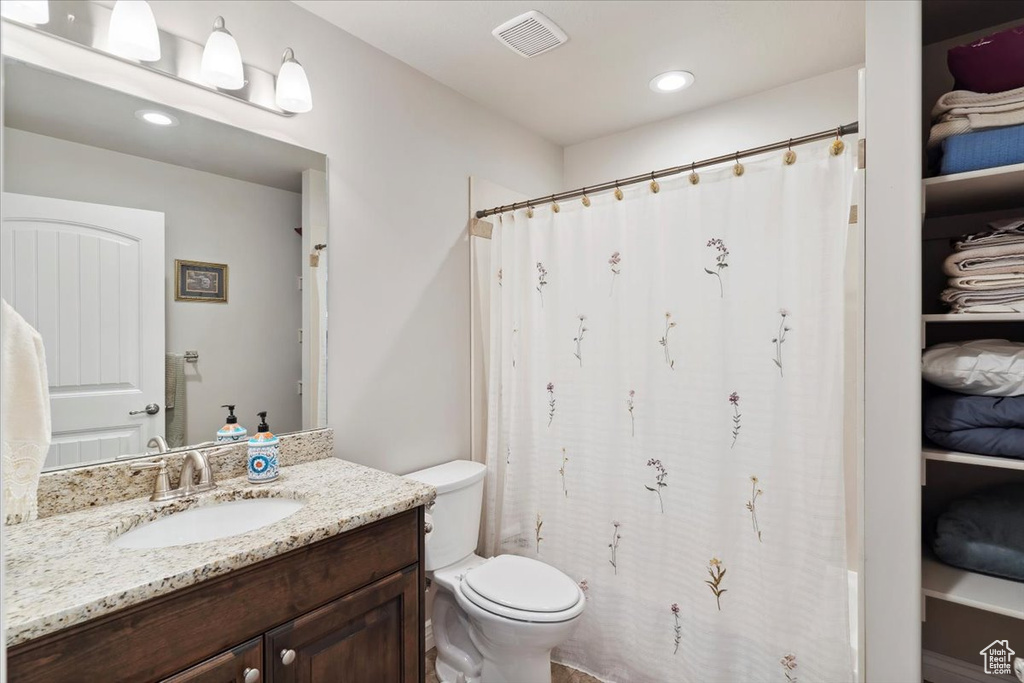1776 W 3025 S Syracuse, UT 84075