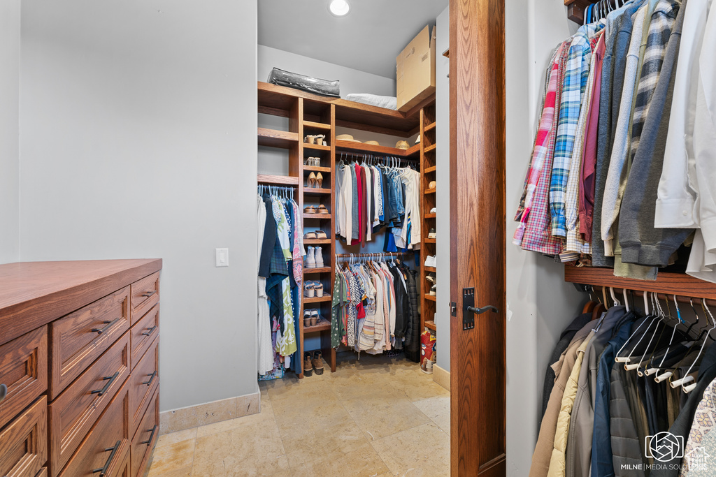 View of walk in closet