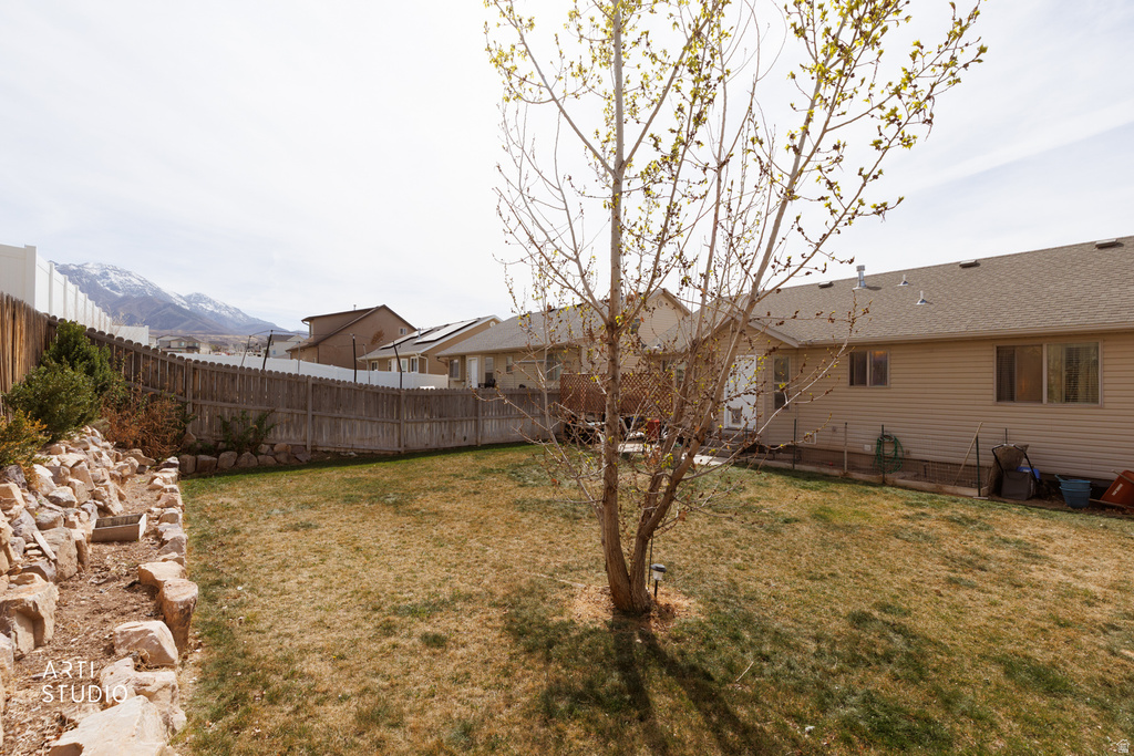 78 N PEACH ST Santaquin, UT 84655