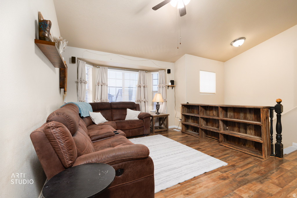 78 N PEACH ST Santaquin, UT 84655