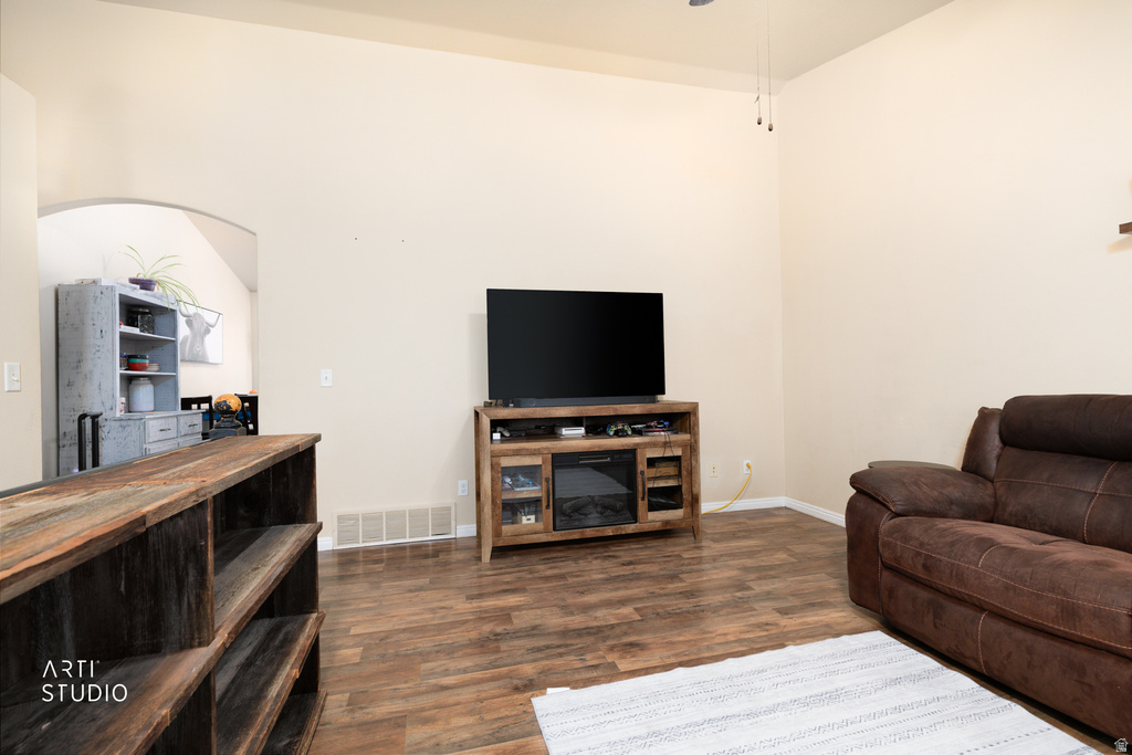 78 N PEACH ST Santaquin, UT 84655