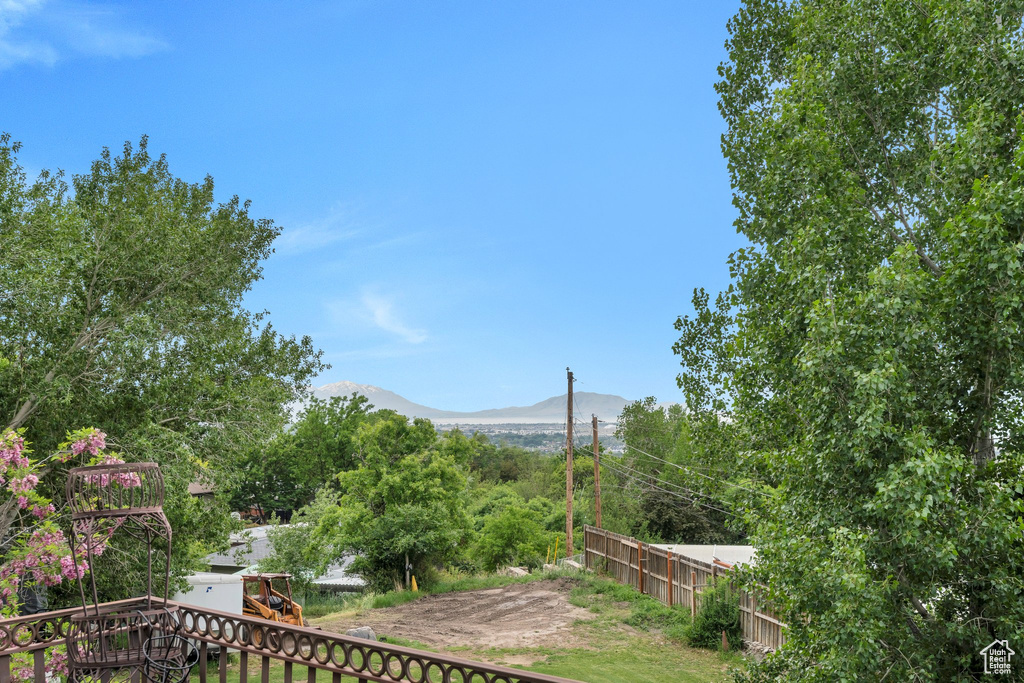 View of yard with a mountain view