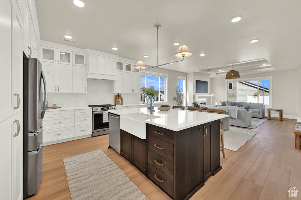 Photo 4 for MLS #2086042 at 76 E Springs Ln