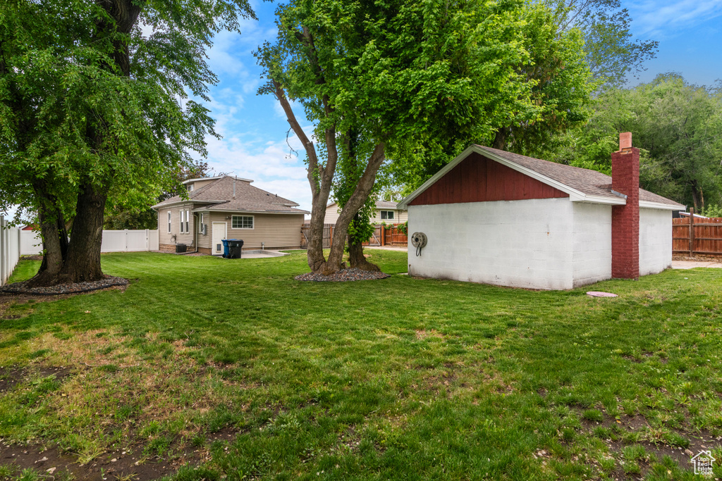 View of yard with a patio area