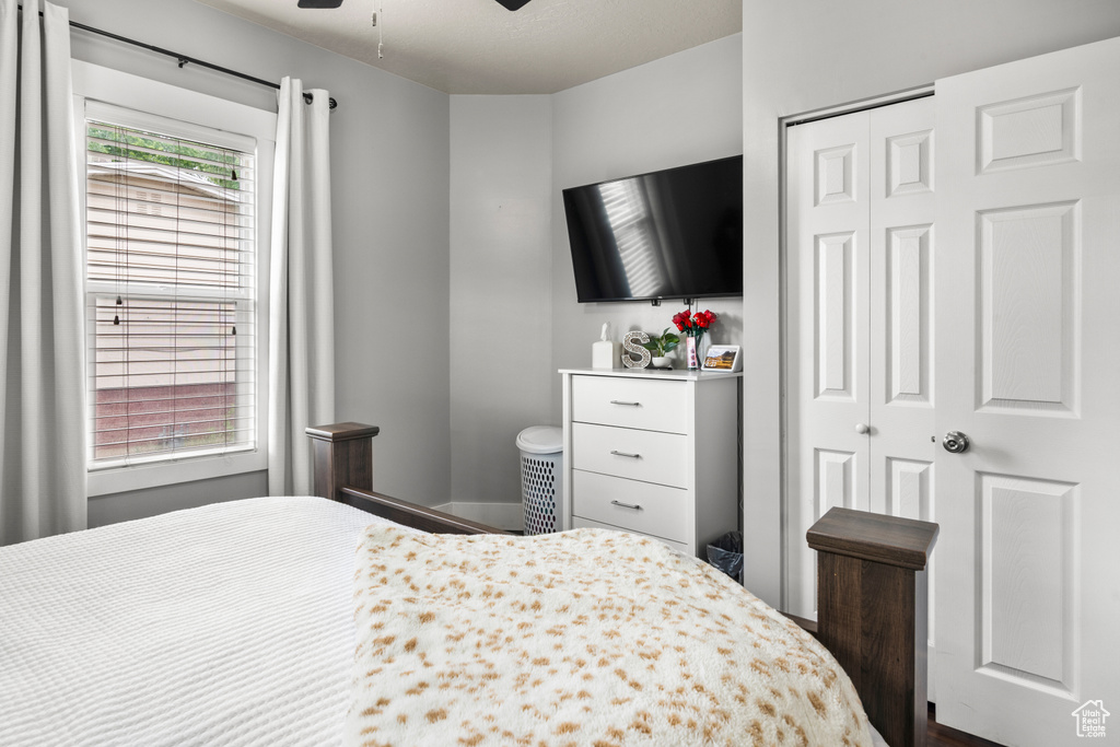 Bedroom with a closet