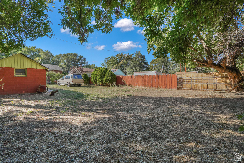 Photo 26 for MLS #2086069 at 1728 Childs Ave