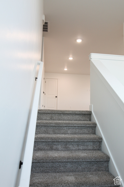 Stairway with recessed lighting