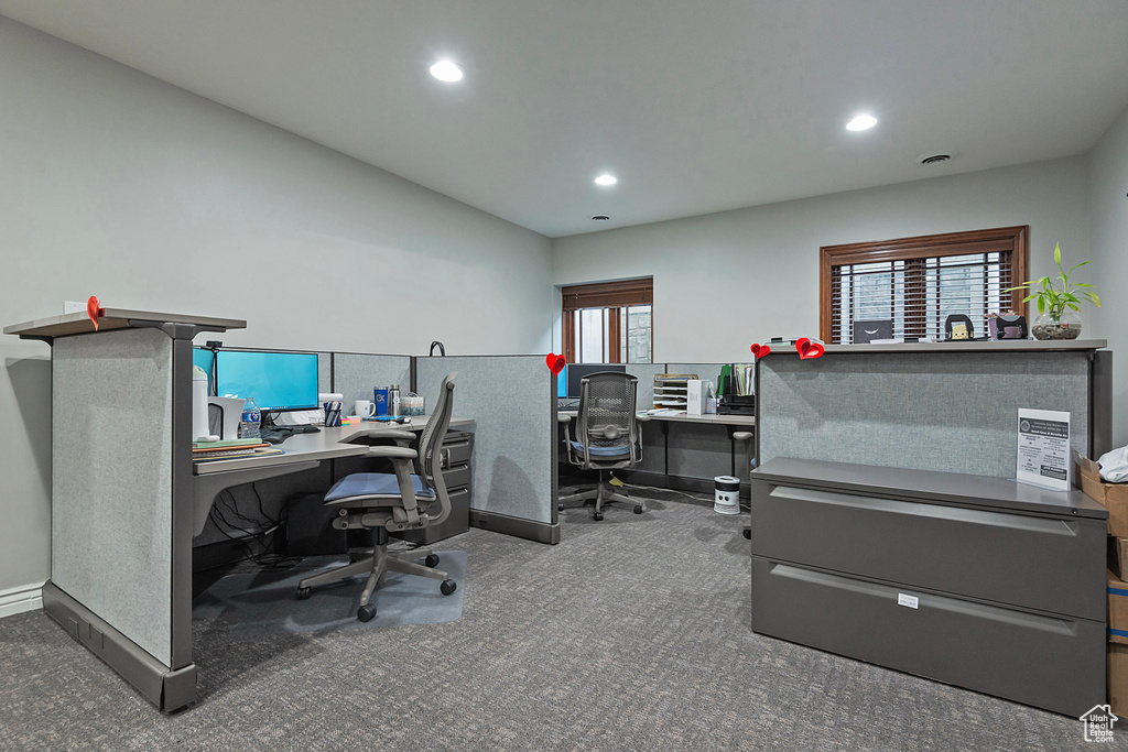Office featuring carpet, recessed lighting, healthy amount of natural light, and baseboards