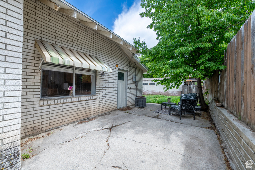 View of patio / terrace with a fenced backyard