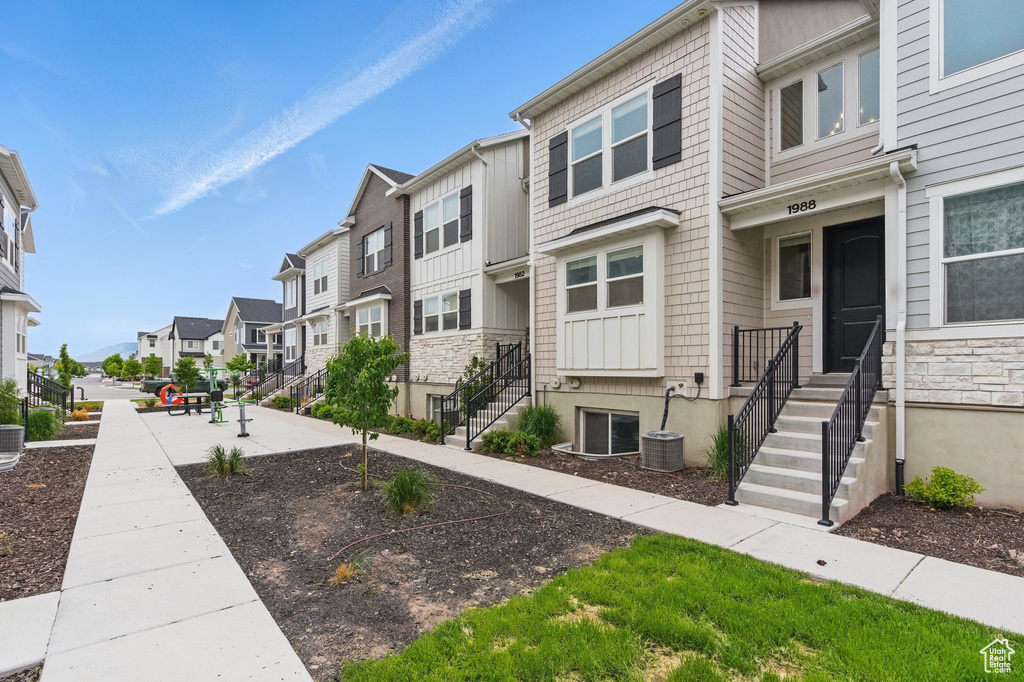 Surrounding community with a residential view